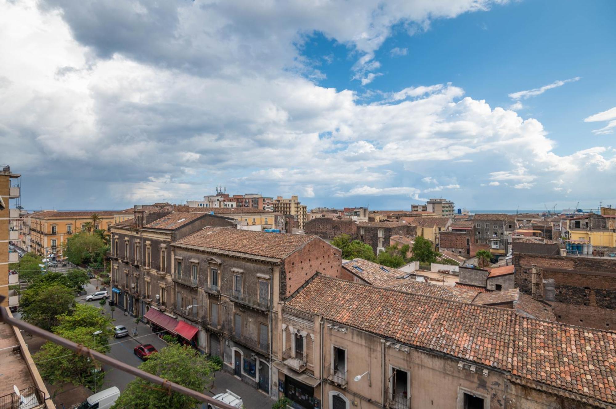 Apartamento Nel Cuore Di Catania Exterior foto
